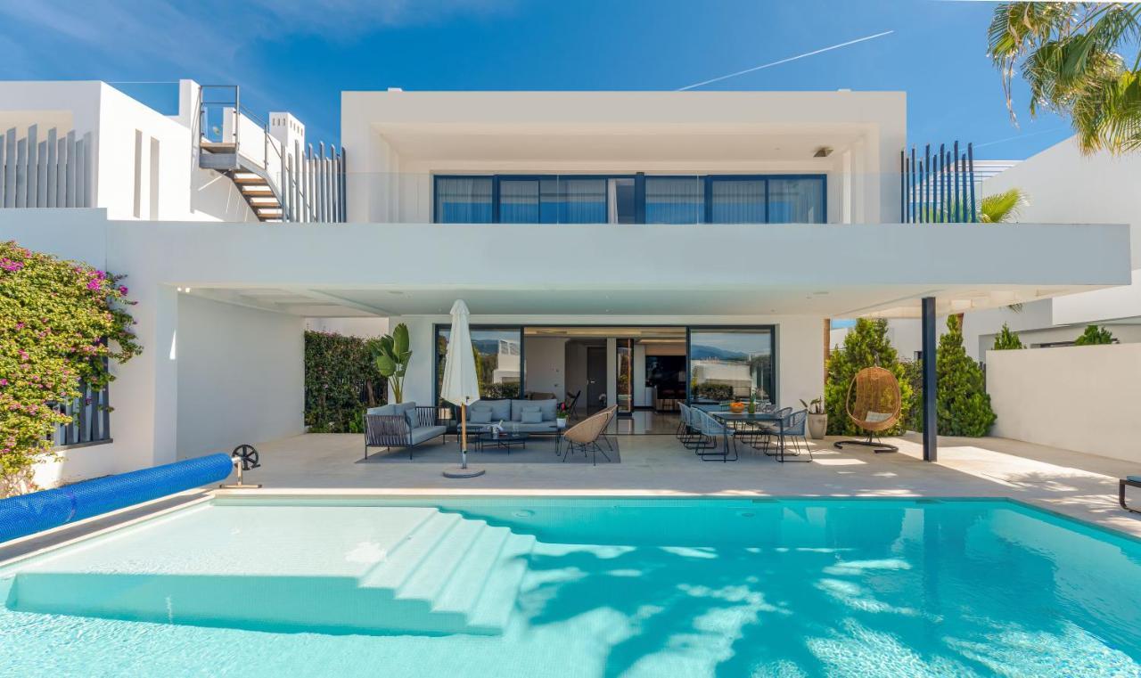 Luxury Golden Mile - 5 Bed & Open Sea View Apartment Marbella