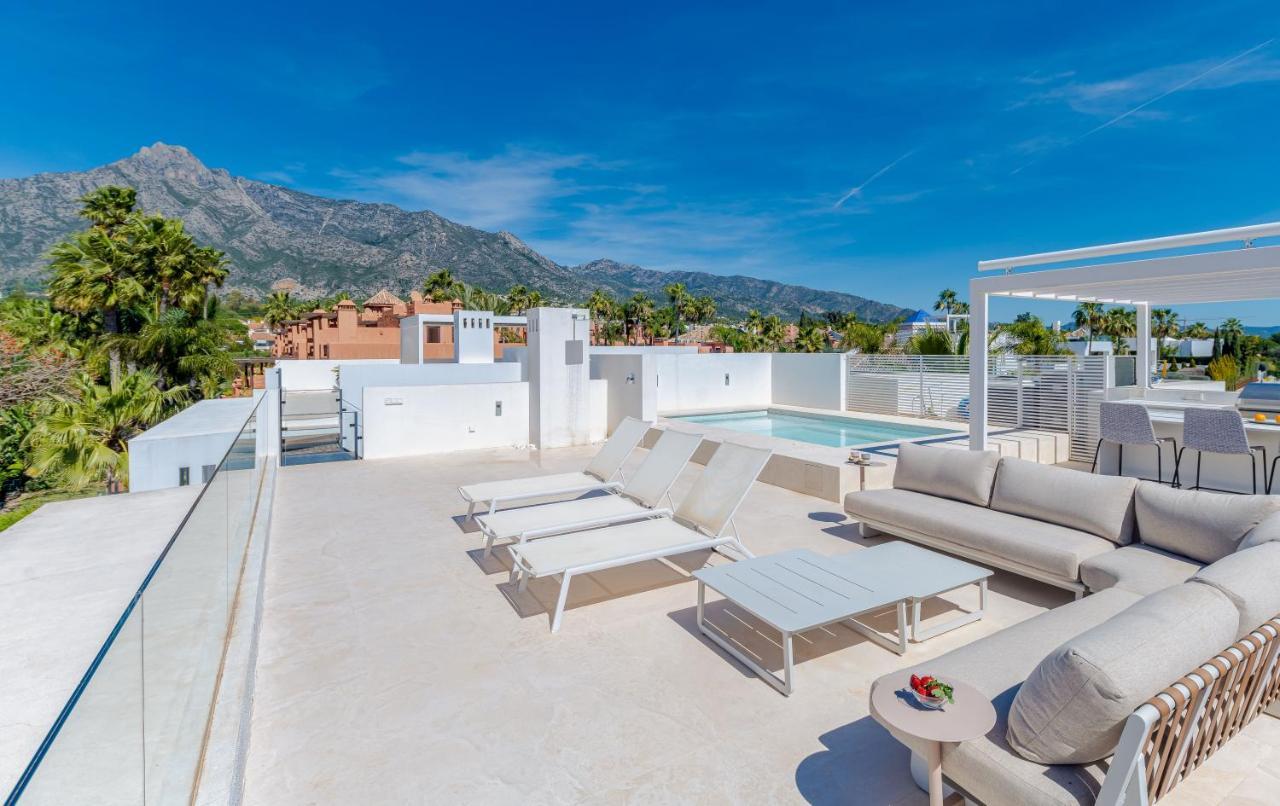 Apartment Luxury Golden Mile - 5 Bed & Open Sea View *